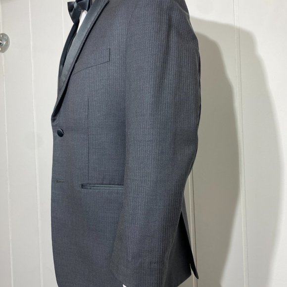Perry Ellis Child Dark Grey Tuxedo Jacket (see other listing for pants) - Picture 3 of 9